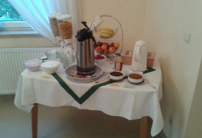 Hotel Pension Vesta 17