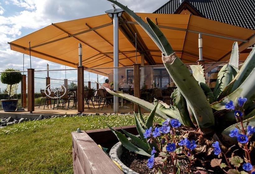 Resort Seepark Auenhain 1