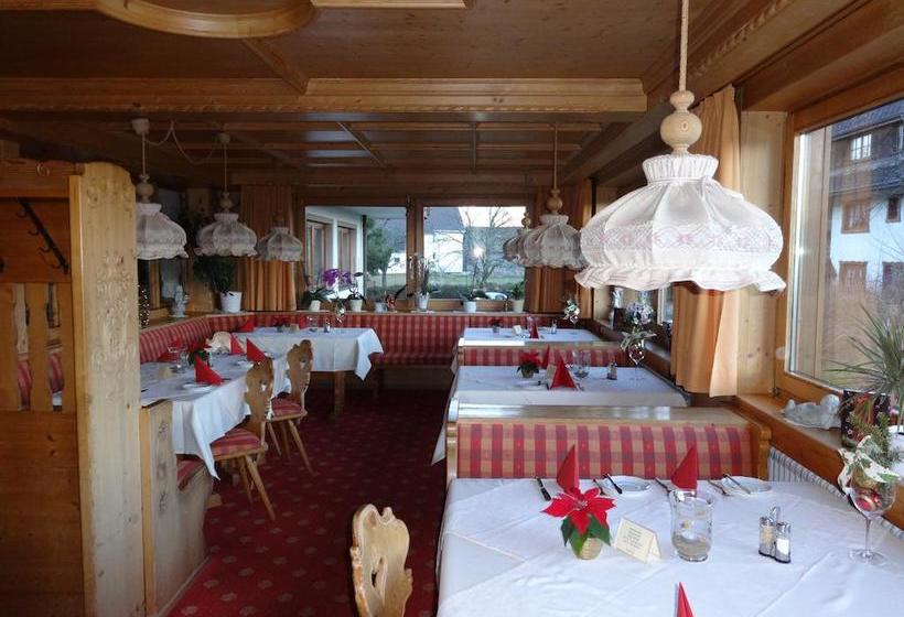 Hotel Gasthof Straub 12