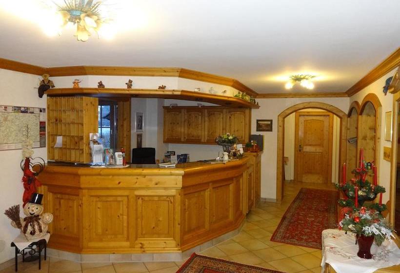 Hotel Gasthof Straub 13