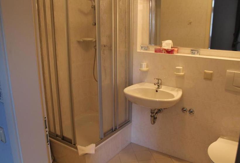 Hotel Restaurant Zur Post 11