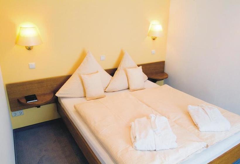 Aparthotel Am Kurpark 12