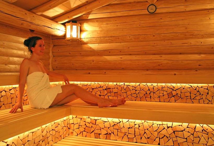 Hotel Alpenhof Krün 11