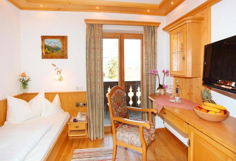 Hotel Alpenhof Krün 13