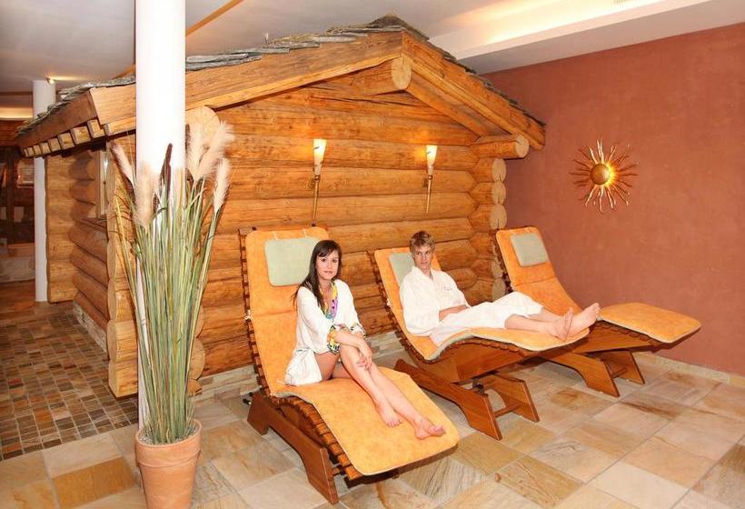 Hotel Alpenhof Krün 9