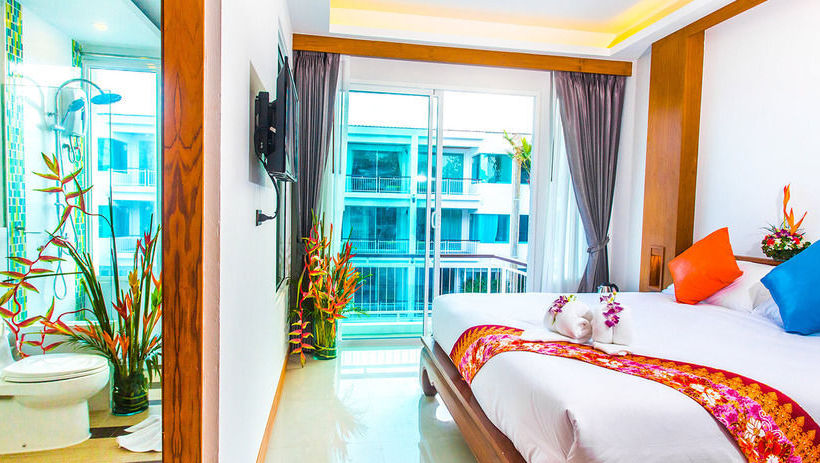 Hotel The Samui Beach Resort 2