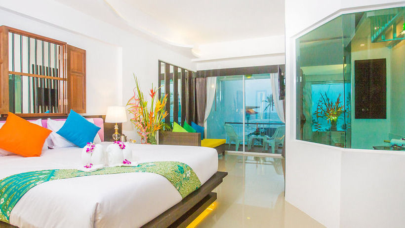 Hotel The Samui Beach Resort 5