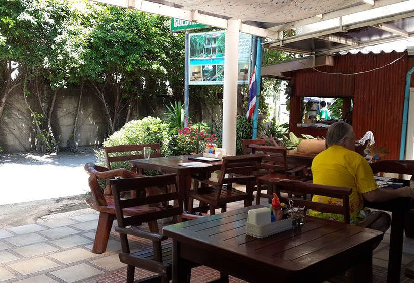 Resort Rattana Guesthouse & Bungalow 13