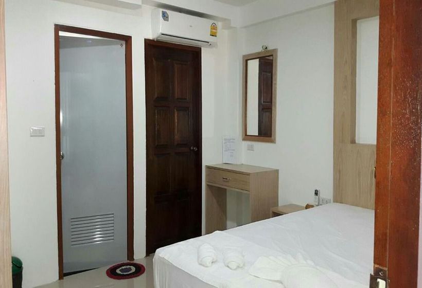 Hotel Ruang Thong Residence 14