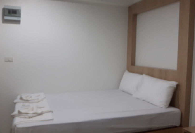 Hotel Ruang Thong Residence 3