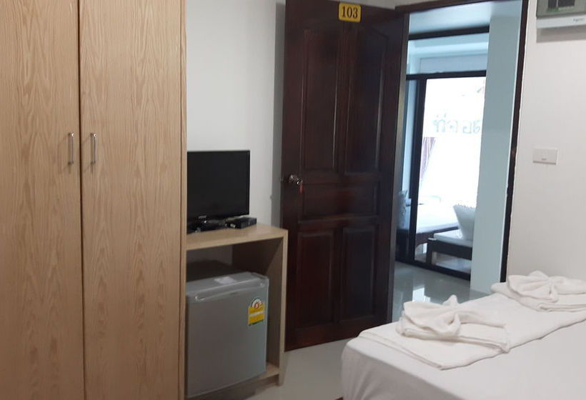 Hotel Ruang Thong Residence 4