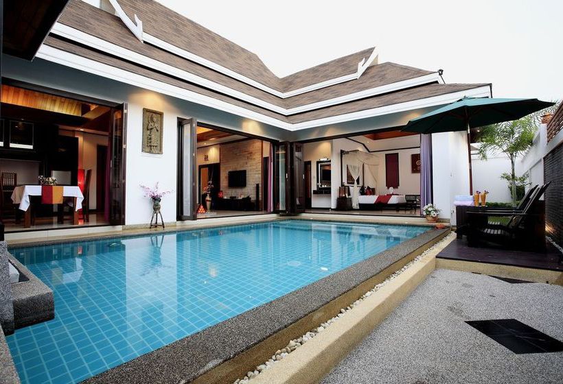 The Iris Pool Villa 11