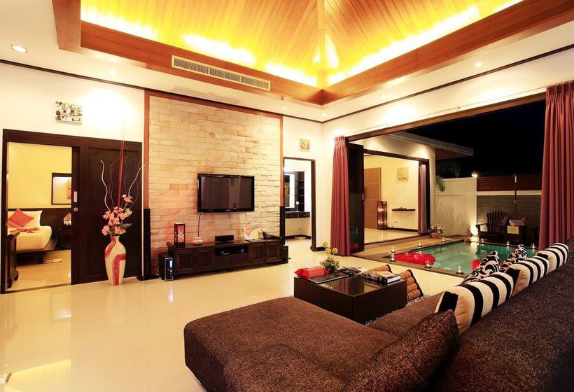 The Iris Pool Villa 7