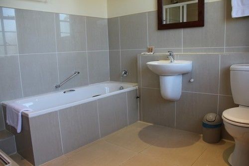 Hotel Howick Falls 4