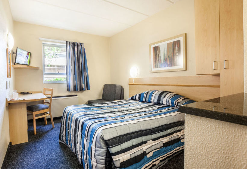 Hotel Road Lodge N1 City 5