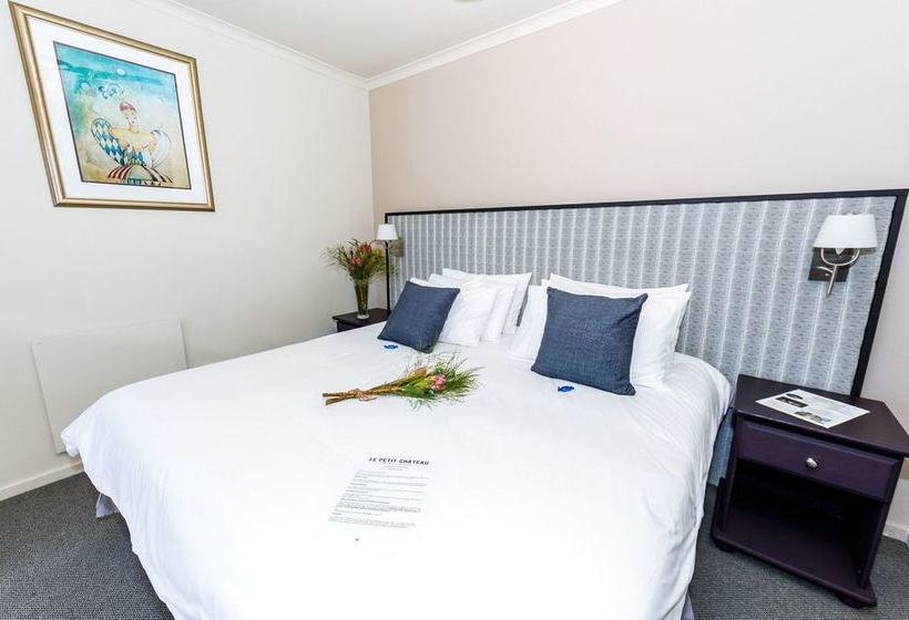 Pensión Le Petit Chateau Guest House 11