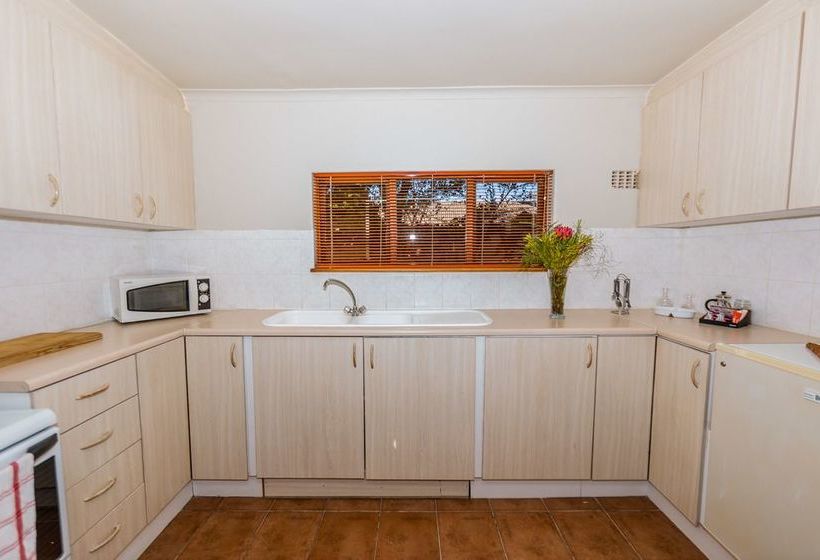 Pensión Le Petit Chateau Guest House 15