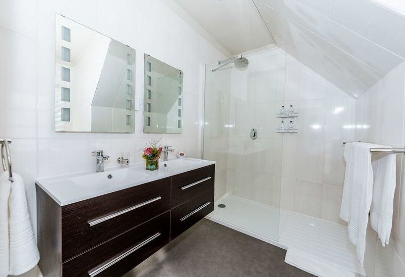 Pensión Le Petit Chateau Guest House 18