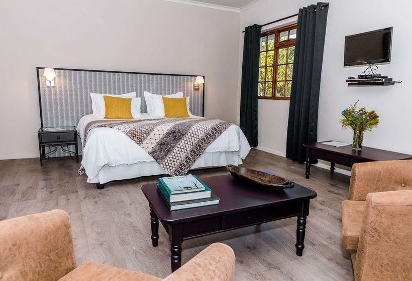 Pensión Le Petit Chateau Guest House 4