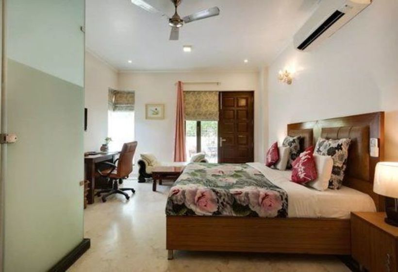 Hotel Perch Arbor Suites 12