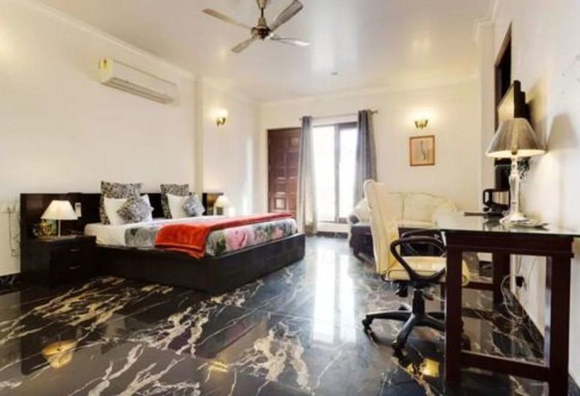 Hotel Perch Arbor Suites 13