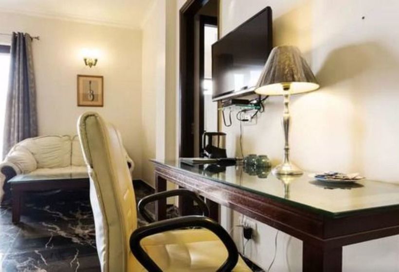 Hotel Perch Arbor Suites 16