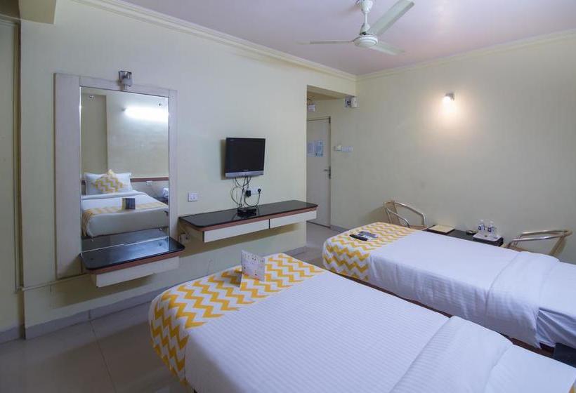 Hotel Satish Executive 12