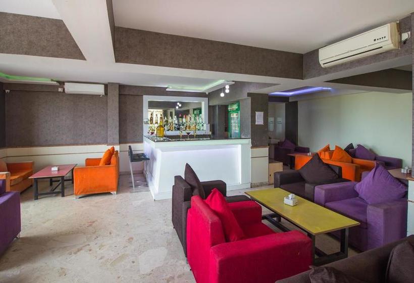 Hotel Satish Executive 14