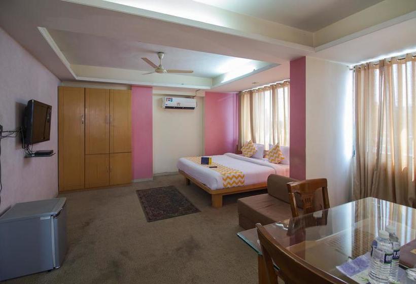 Hotel Satish Executive 16