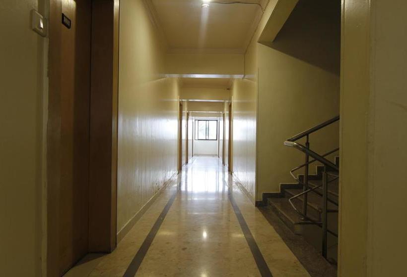 Hotel Satish Executive 20