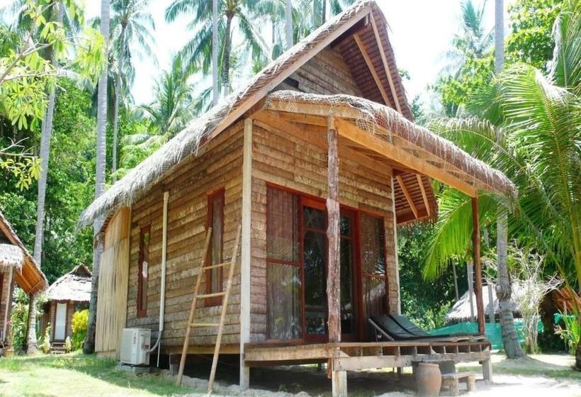 Hotel Coco Cottage Koh Ngai 9