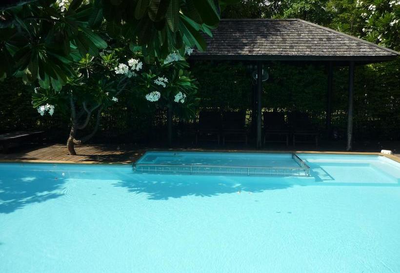 Hotel River Kwai Bridge Resort 17