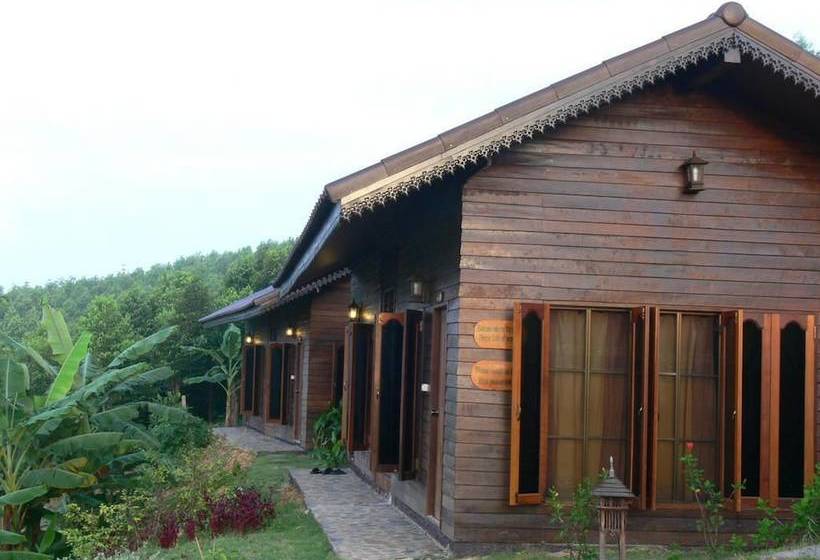 Hotel Greenway Forest View