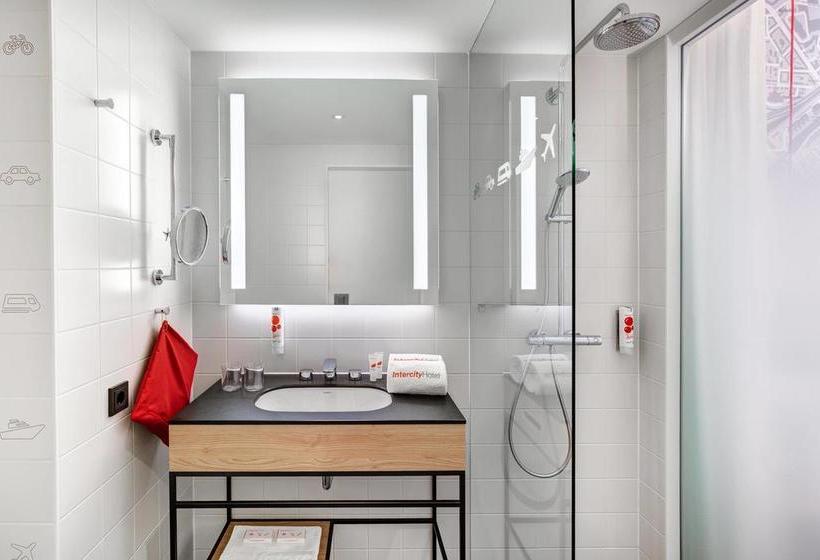 Intercityhotel Duisburg 4