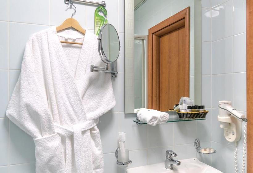 Hotel Zapolyarnaya Stolitsa 3