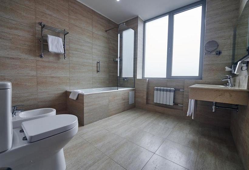 Ramada Hotel & Suites Rostov-on-don 8