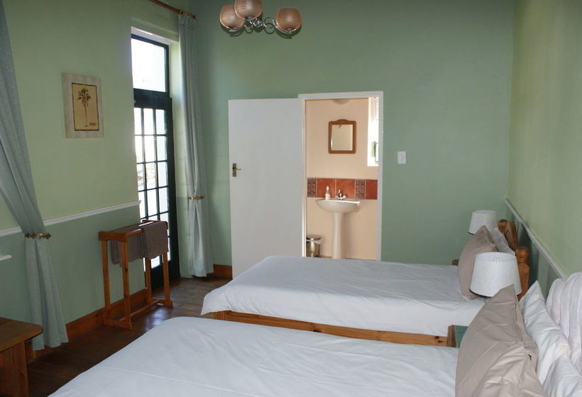 Bed and Breakfast Koo Karoo Guest Lodge And Self Catering 4