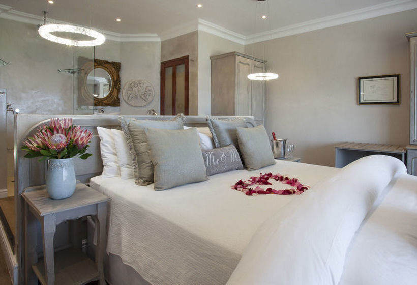 Pension Hermanus Guest House 3
