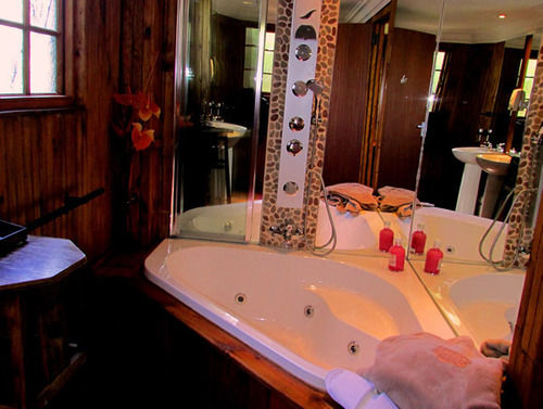 Bed and Breakfast Belurana River Manor 16