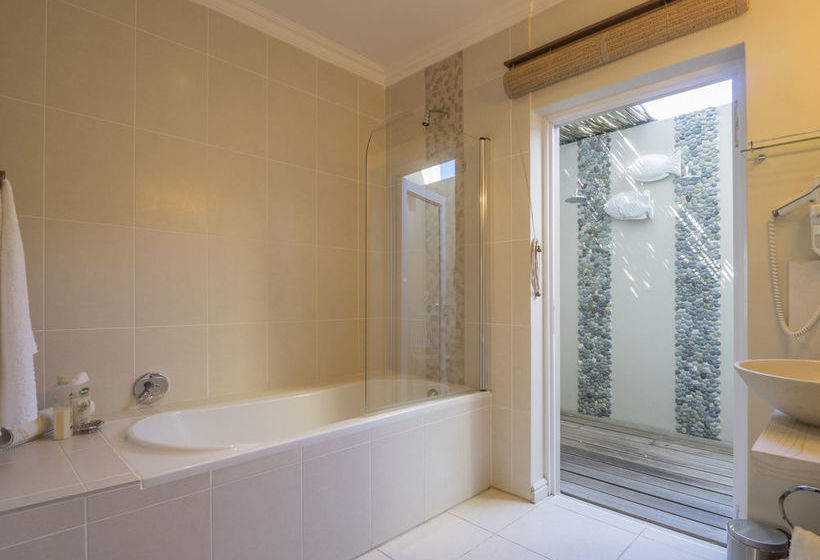 Pension Bahari Beach House 18