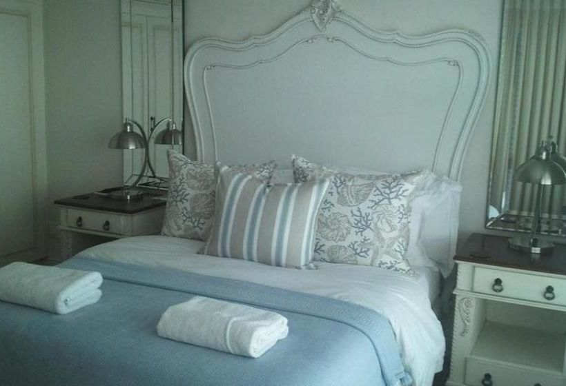 Pension Atlantic Guest House 10