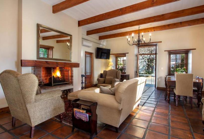 Bed and Breakfast De Hoek Manor 1