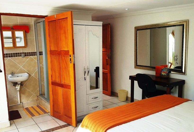 Pension Acre Of Africa Guesthouse 13