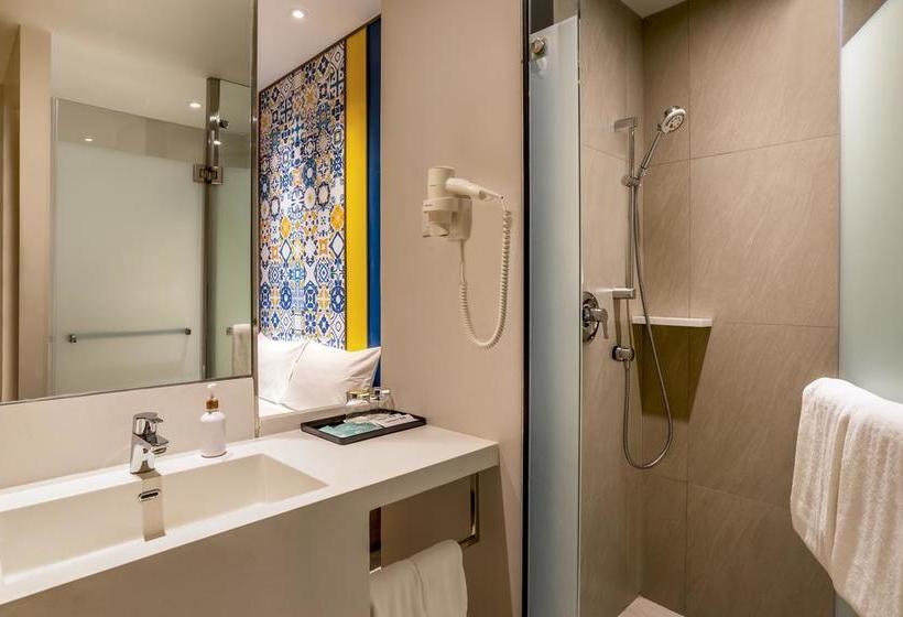 Hotel Ibis Styles Phuket City 1