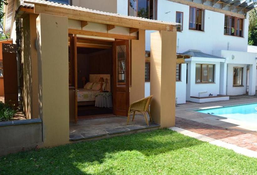 Hotel Bed And Breakfast In Hatfield 1