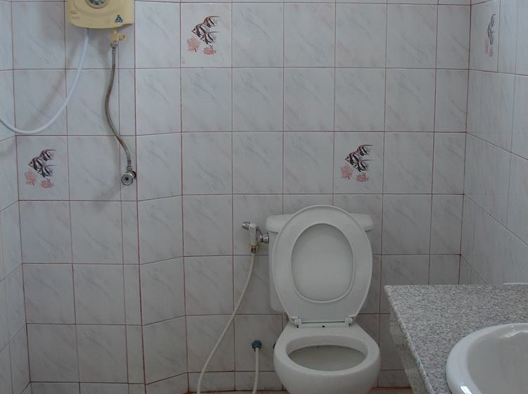 Hotel Me Mee Bungalows 16