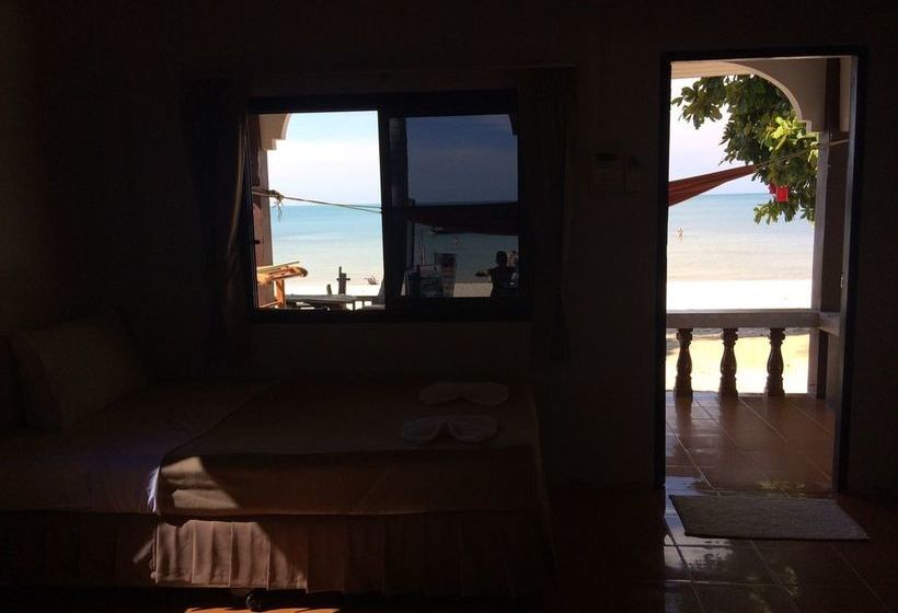 Hotel Pen's Bungalow 14