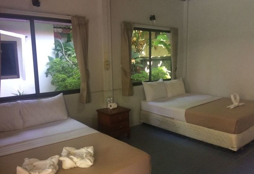 Hotel Pen's Bungalow 18