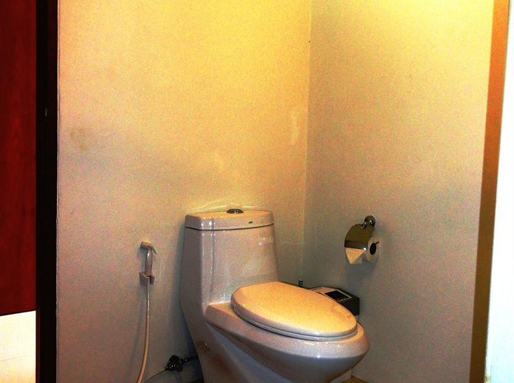 Hotel Baan Leelawadee Apartment 14