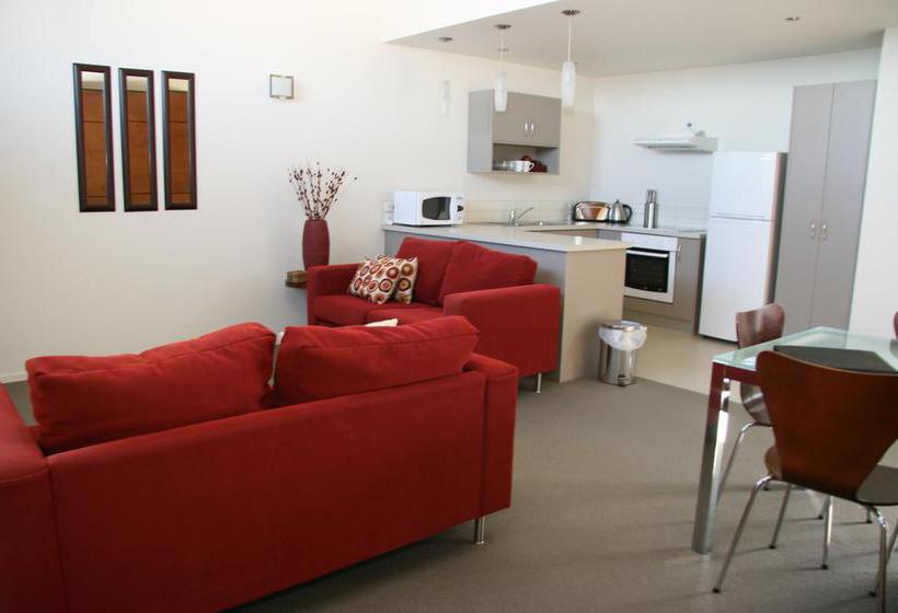 Hotel Oceans Resort Whitianga 2